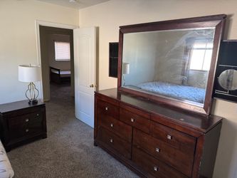 Queen bed set