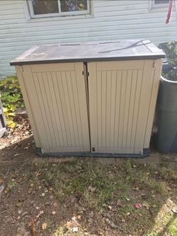 Horizontal storage shed price firm