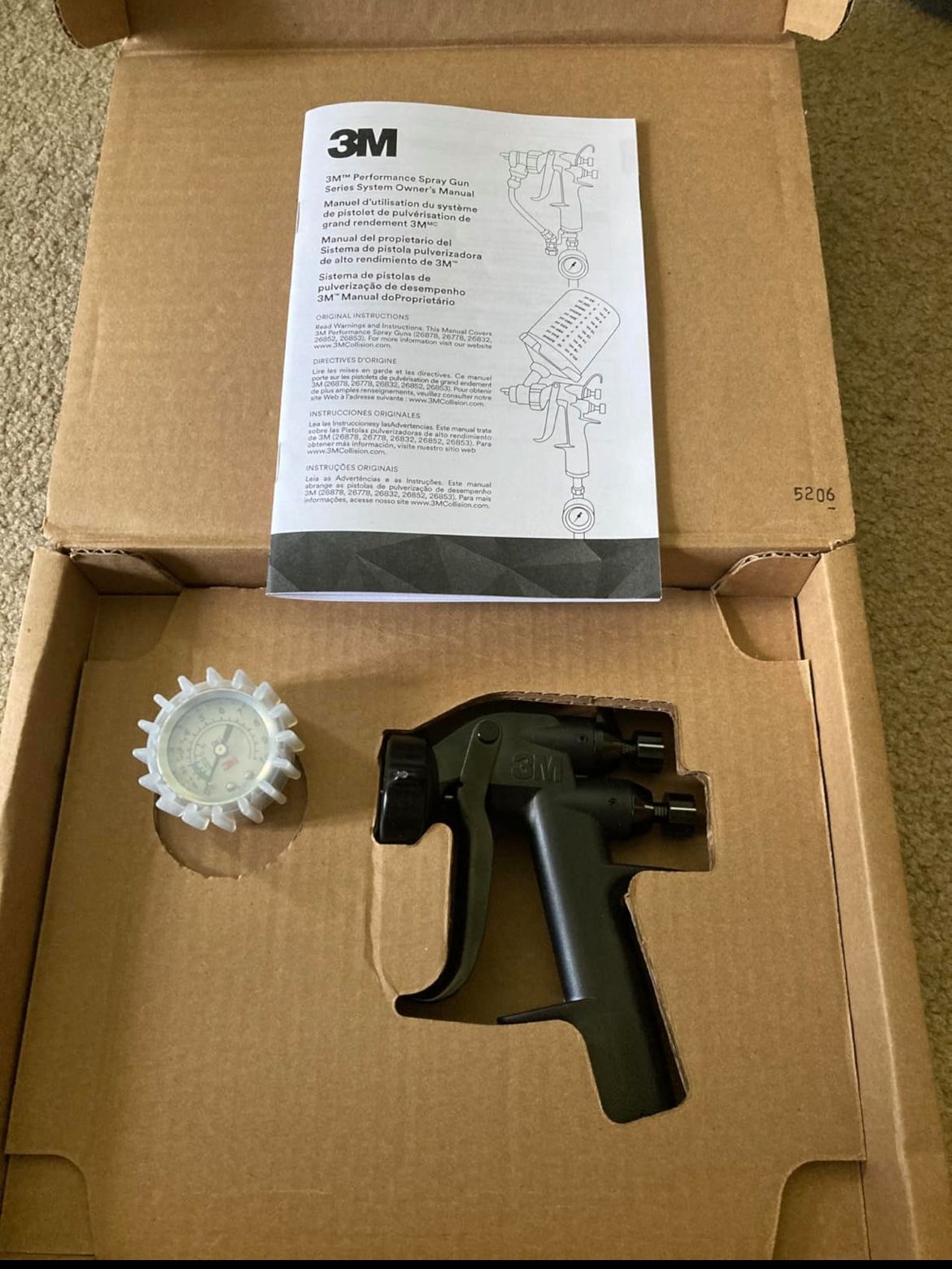 3M Performance Spray Gun 2 with 3M Performance Air Flow Control Valve