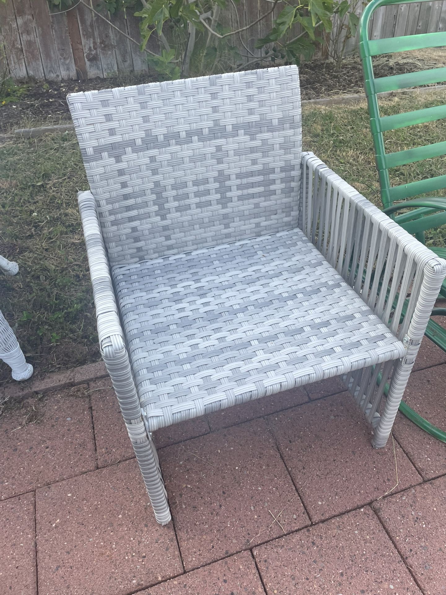 Nice Wicker Chair ( Outside Or Inside
