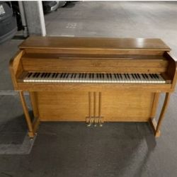 Family Piano Looking 4 a NEW Family 