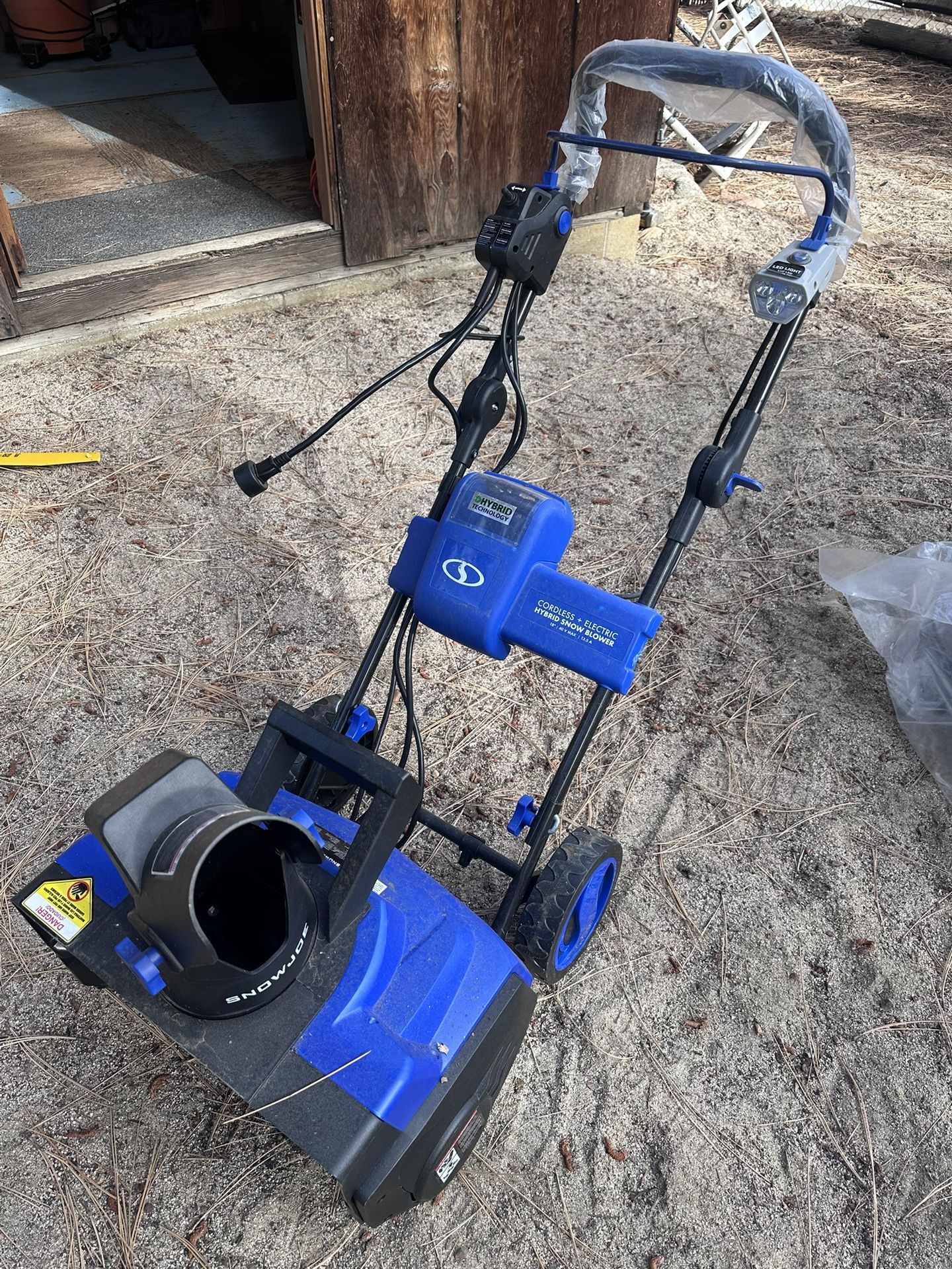 Snowjoe 18” Hybrid Snowblower