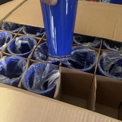 glassware lot Blue 20oz. Party  Tumblers, Lot Of 12