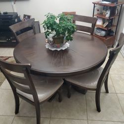 Dining Set With 4 Chairs