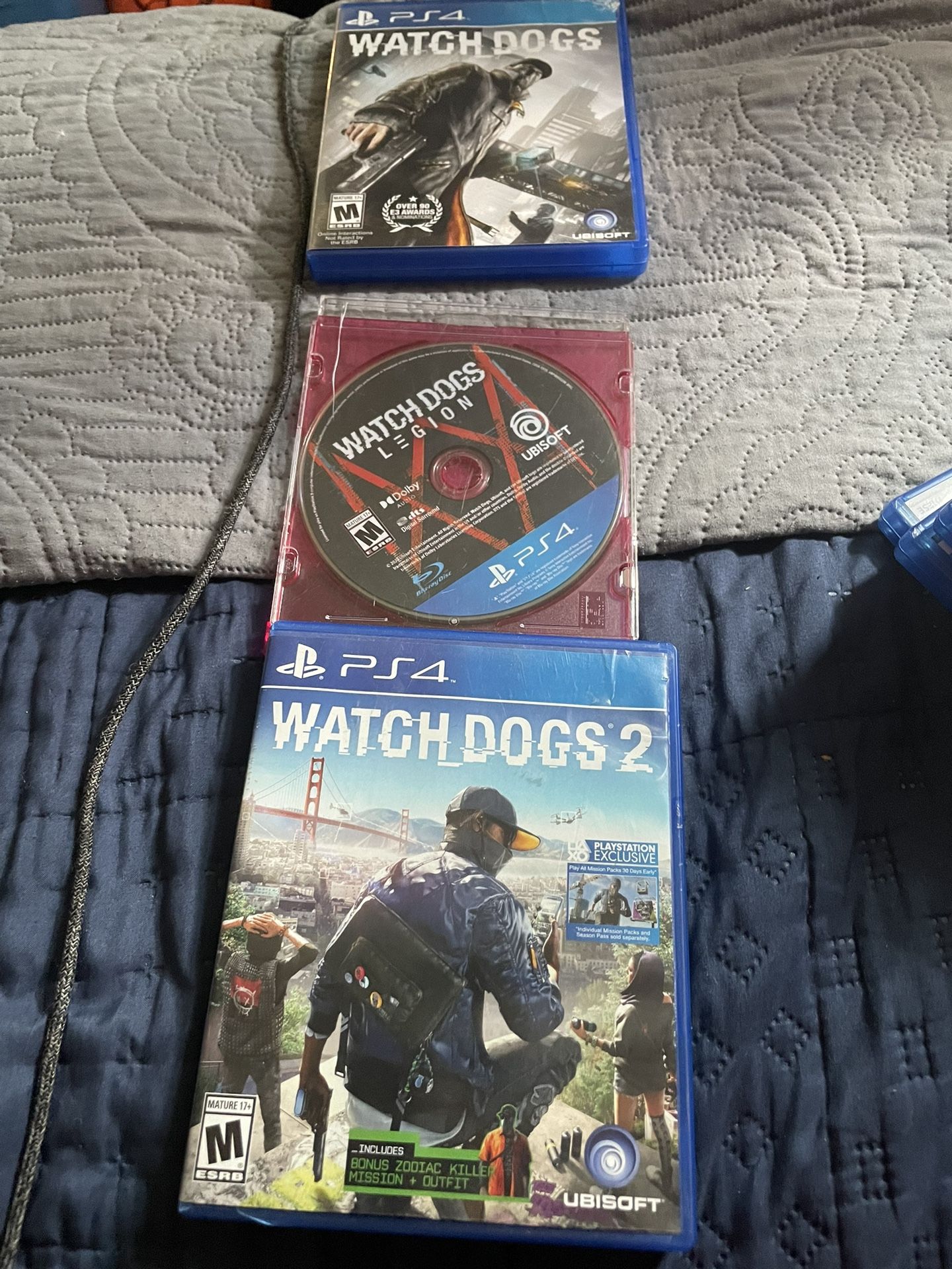PS4 Watch Dogs Bundle