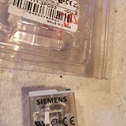 Siemens 3TX71 3TX7111-3PC03 24VDC Relay