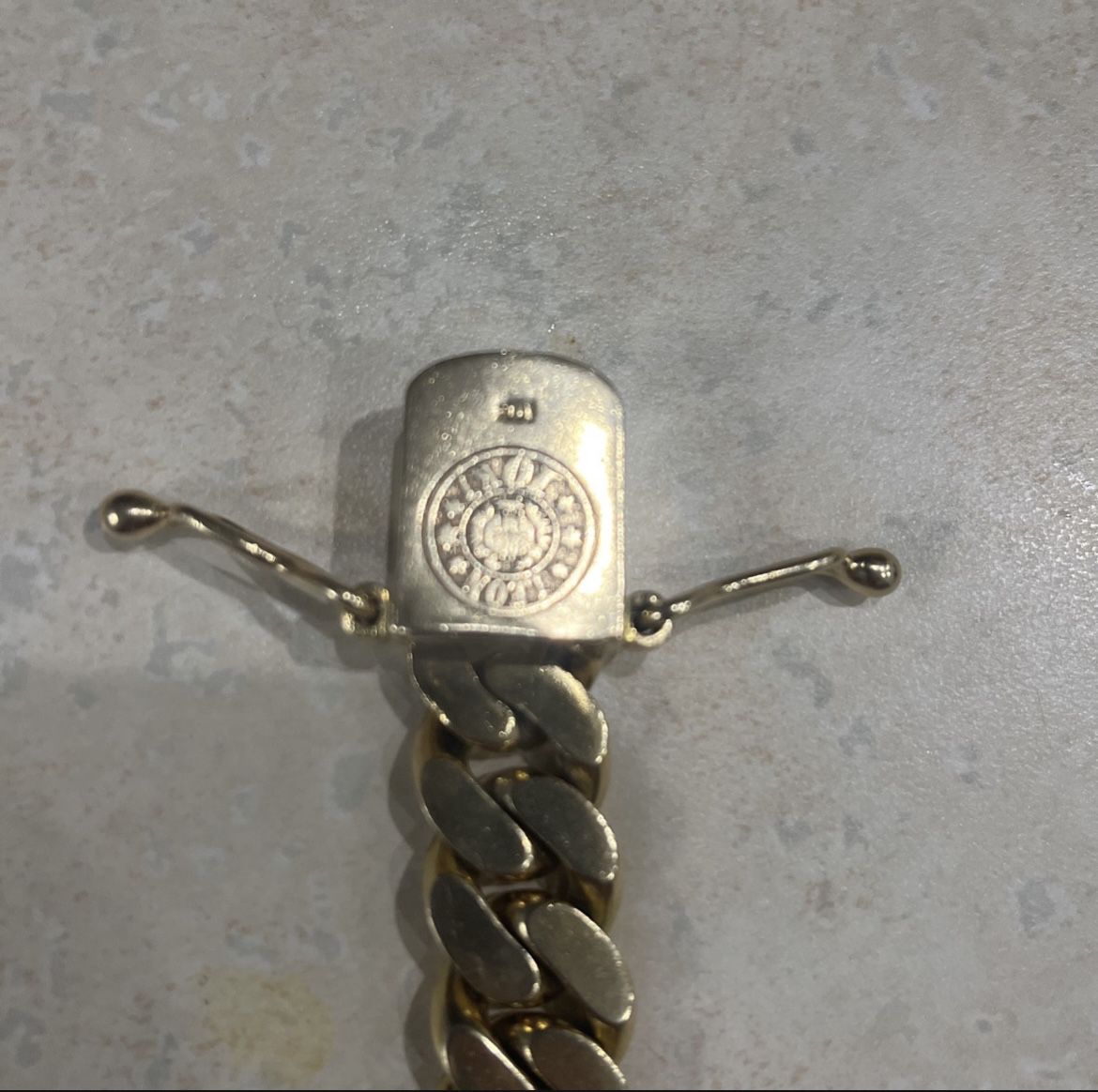 10k Cuban Link Bracelet  130g