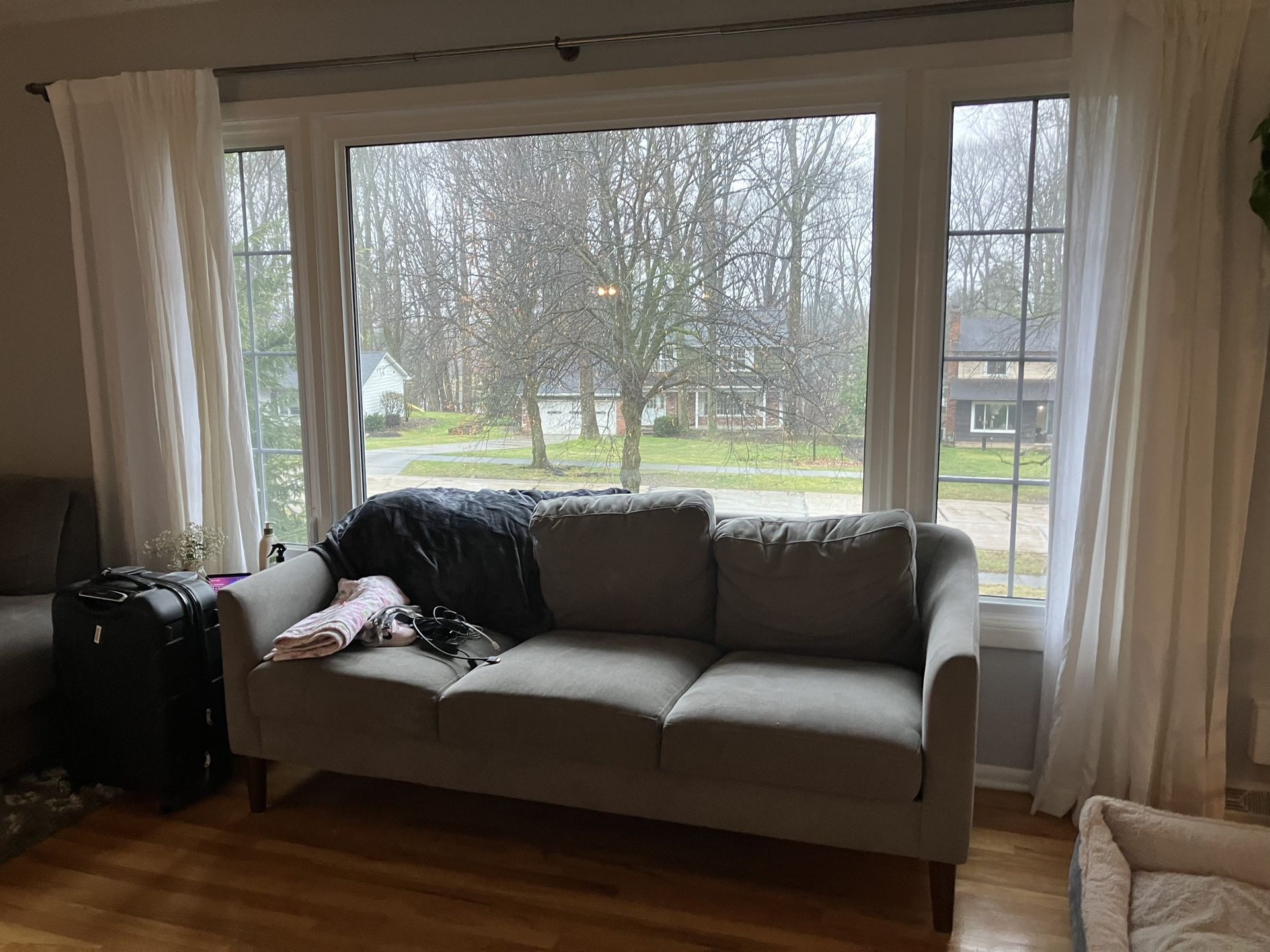 Mid Century Modern Style Sofa