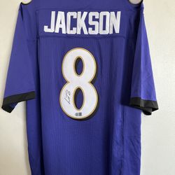 LAMAR JACKSON SIGNED BALTIMORE RAVENS AUTOGRAPHED CUSTOM JERSEY W/COA - XL  902A