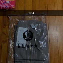 lululemon  great quality brand new 70-65$