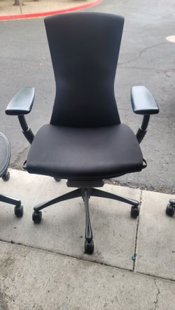 2017 Herman Miller Embody Office Desk Gaming Chairs