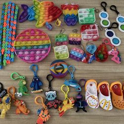 Pop It Fidget Toys And Key Chains 