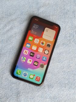 Apple iPhone 11  Unlocked, Excellent Condition