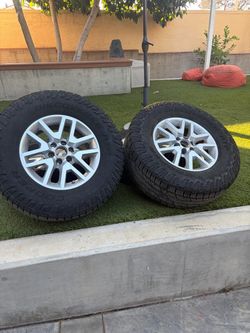 Nissan frontier rims and tires