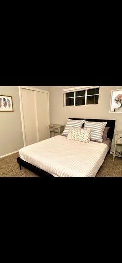 Bed and headboard / frame for sale