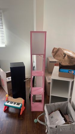 Cute Pink lamp with shelves
