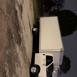 2013 GMC Savanna Cutaway 16 Foot Box