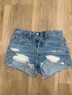 501 Levi shorts
