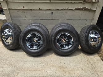 17" Chevy Silverado 3500HD Dually Wheels