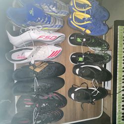 Soccer cleats /indoors
