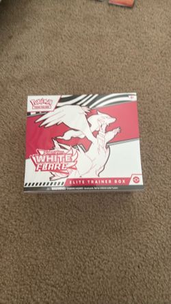 Pokemon White Flare Elite Trainer Box