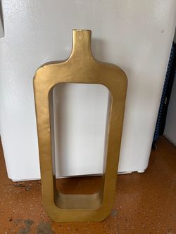 Gold Metal Bottle-Shape Decorative Sculpture