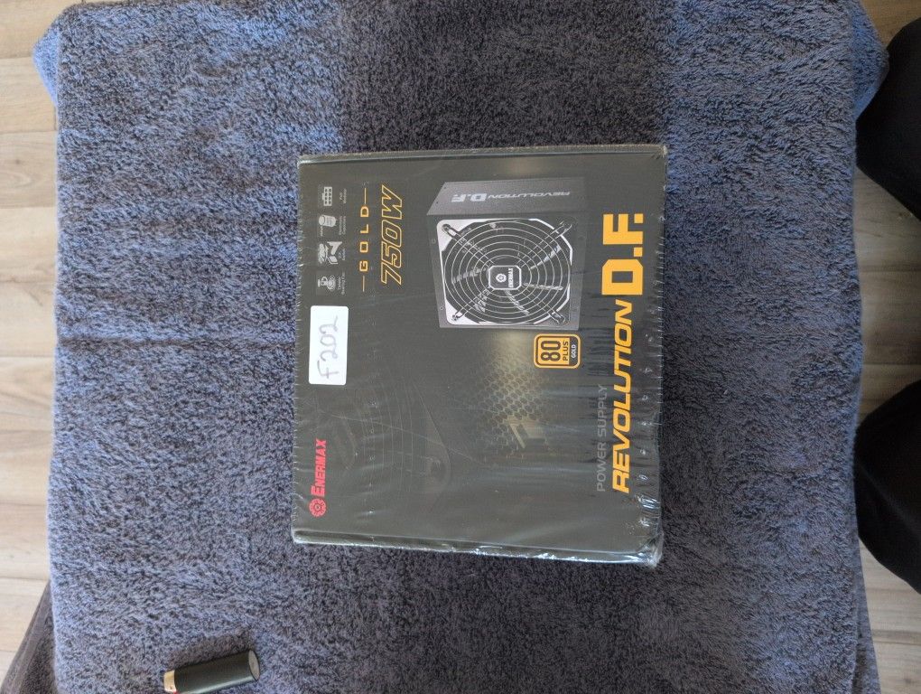 Enermax Revolution D.F. 750W 80 Plus Gold PSU-Fully Modular