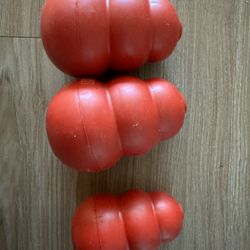Set Of 3 Classic Rubber Kong Dog Toy - Large & Medium sizes