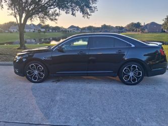 2014 Ford Taurus