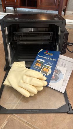 Showtime Rotisserie &BBQ oven brand new