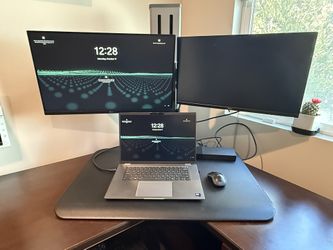 Innovative Winston Electric Sit-Stand Workstation - Dual Monitor