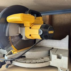 DeWalt Miter Saw