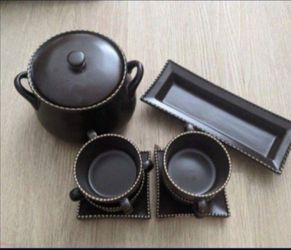 4 Bowls & Plates, Pot, Tray Serving Set - New 