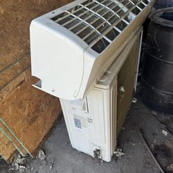 Mini Split  AC Unit 