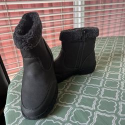 Botas Khombu $10