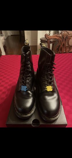 Dr. Martens Size 9 Keith Haring