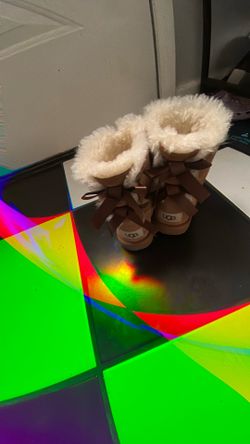 Size 12 Ugg boots for toddlers