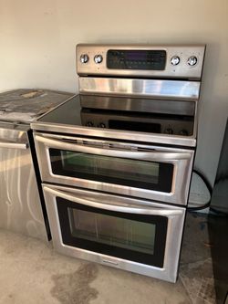 Stainless Steel Kitchen Appliances – Refrigerator, Stove, Microwave & Dishwasher