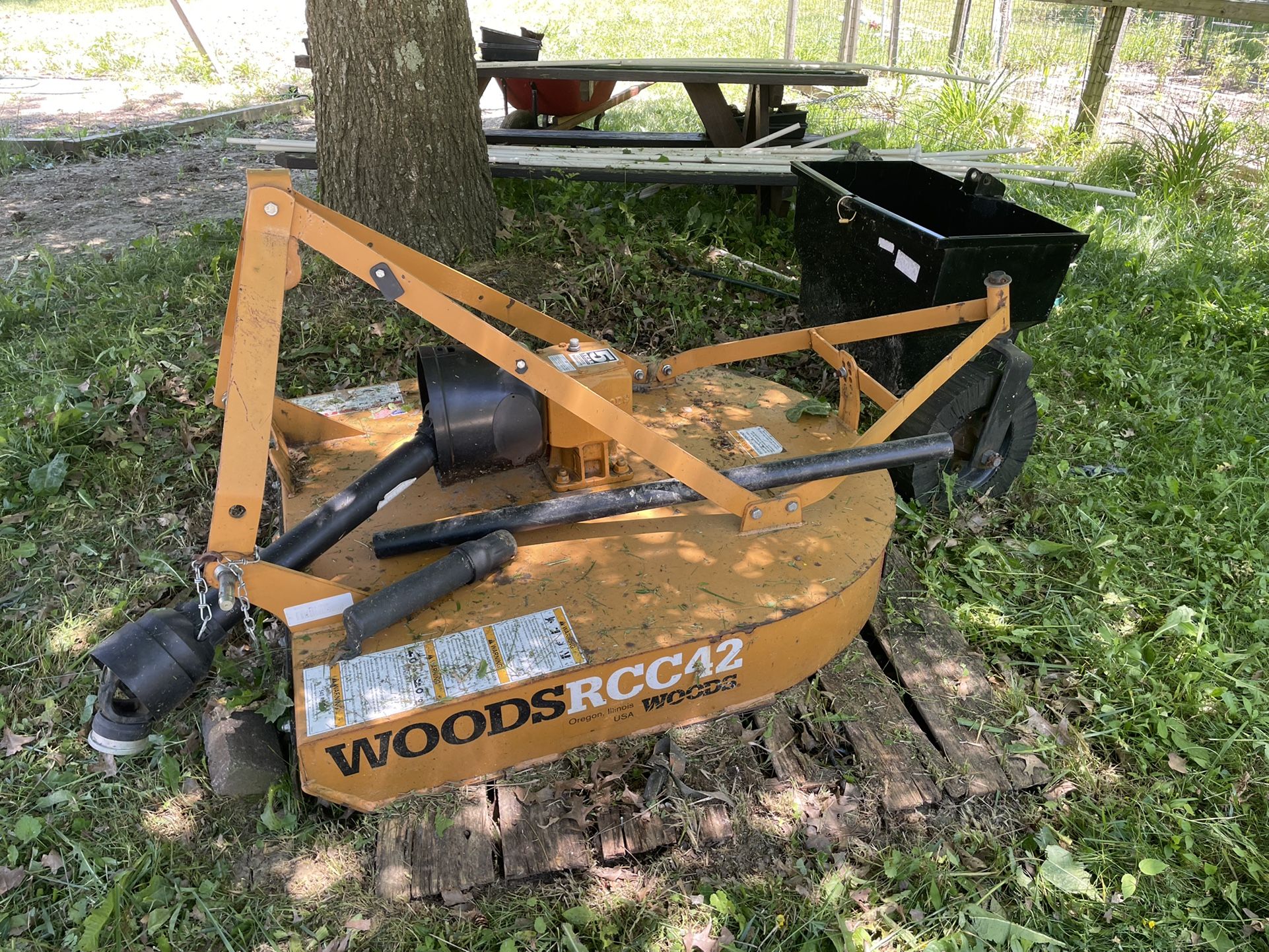 Woods RCC42 Brush Hog