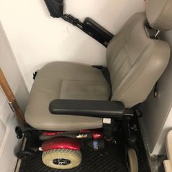 MOBILITY CHAIR