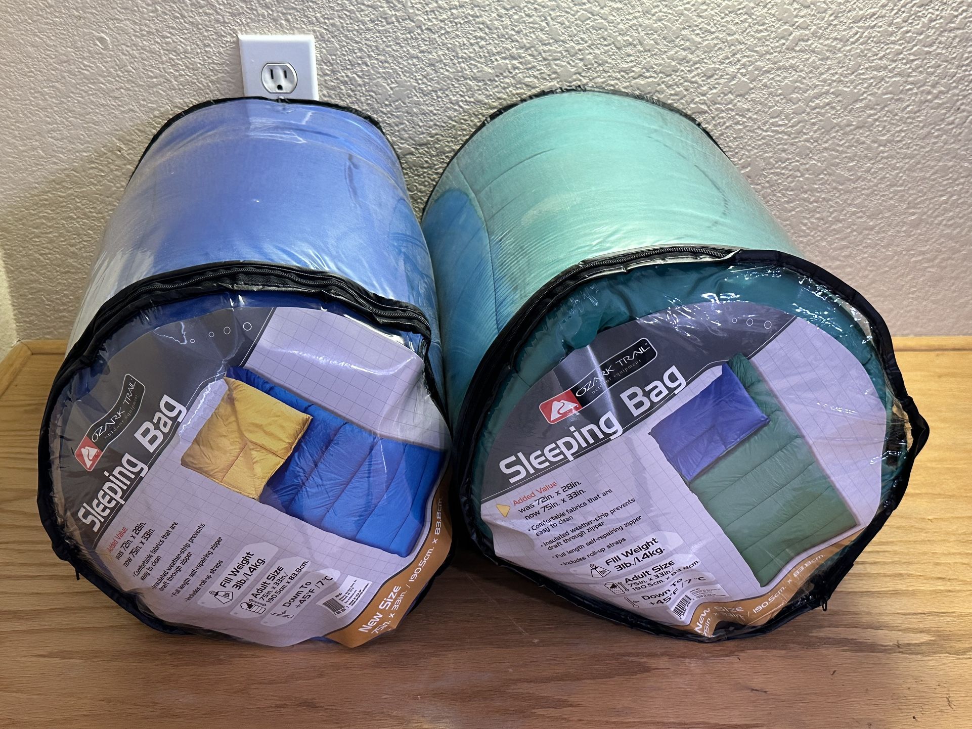 $25 Each New 45 Degree Adult Size Sleeping Bag Camping Gear 75x33