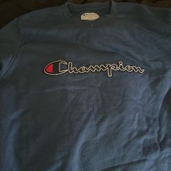 Champion Sweater 