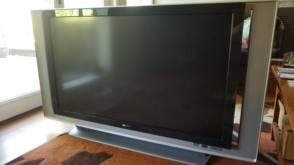 Sony TV, KDS-R50XBR1