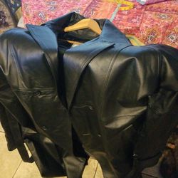 Brand New Leather Mens Coat 120.00