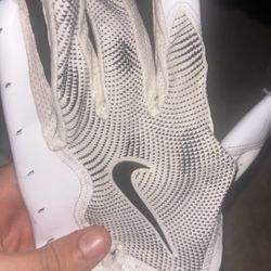Nike Vapor Jet 7 Youth Large Football Gloves – White