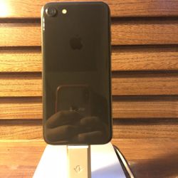 iPhone 8 Factory Unlocked 