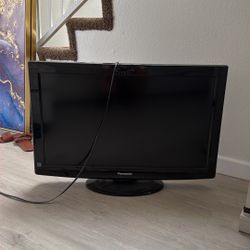 Panasonic Tv Works Good No Romote 