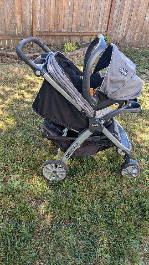 Chicco Stroller With Car Seat 