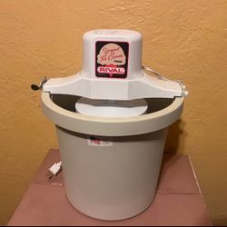 Vintage Rival Ice Cream & Yogurt Freezer Quart Electric Model 8401 (WORKS!)
