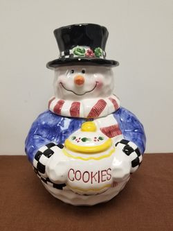 Vintage Christmas/Holiday Hand-Painted Ceramic Snowman Cookie Jar